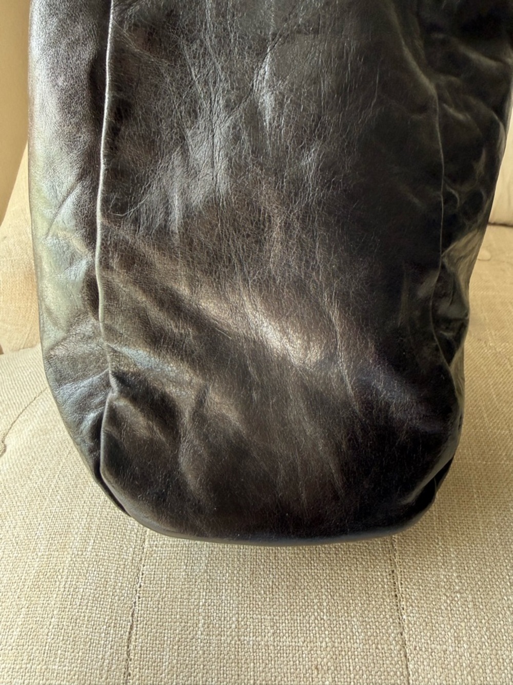 HOBO The Original Large Sheila Polished Leather Satchel Crossbody Tote - Picture 5 of 13